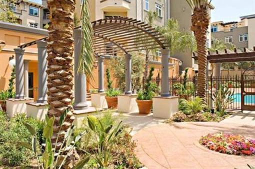 фото отеля Oakwood Apartments At Playa Del Oro Los Angeles