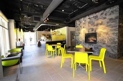 фото отеля Hostelling International Whistler Youth Hostel
