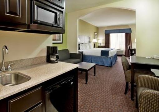 фото отеля Holiday Inn Express Hotel & Suites Pryor