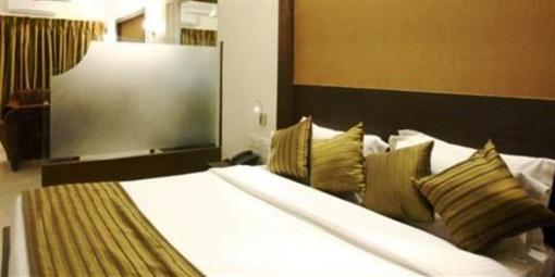 фото отеля Hotel Plaza Mumbai