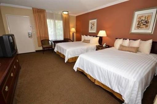 фото отеля Best Western Courtesy Inn Anaheim