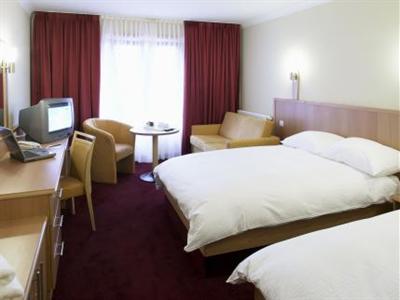 фото отеля Bewleys Hotel Manchester Airport