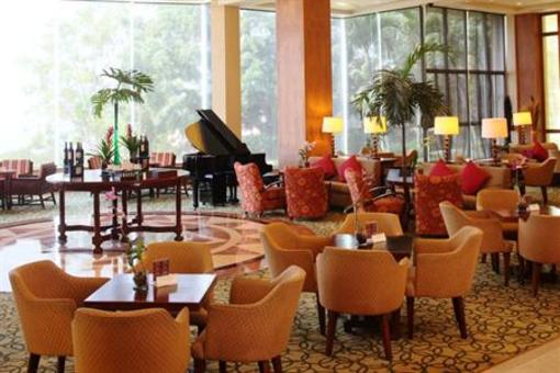 фото отеля Taal Vista Hotel