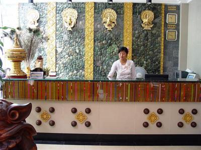 фото отеля Ruili Rongfeng Hotel