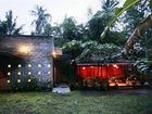 фото отеля The Riverside Javanese Cottages