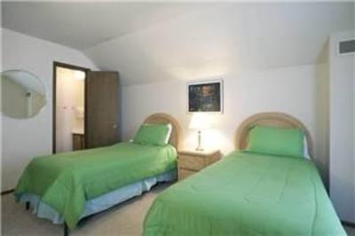фото отеля Resortquest Racquet Club Condominiums Park City