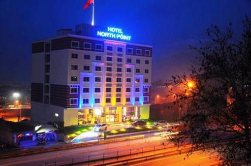 фото отеля North Point Hotel