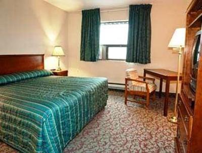 фото отеля Howard Johnson Hamilton