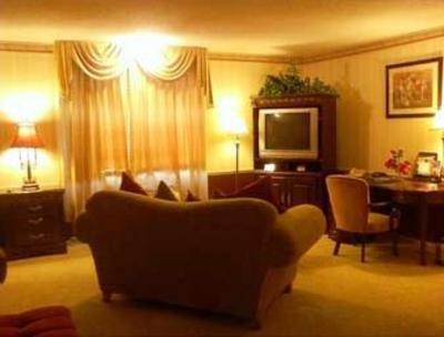 фото отеля Baymont Inn & Suites North Des Moines