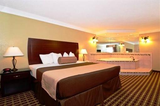 фото отеля Best Western Plus Johnson City Hotel & Conference Center