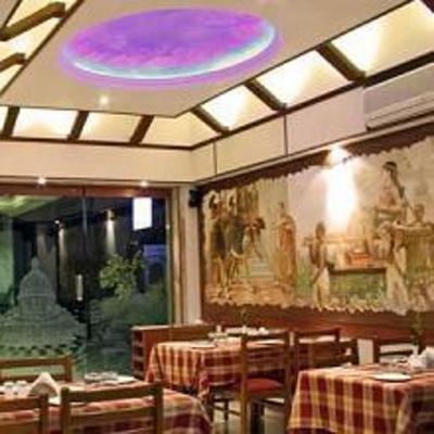 фото отеля Regal Enclave Hotel Mumbai