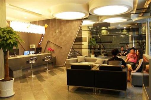 фото отеля Yanji Golden Joy Holiday Inn