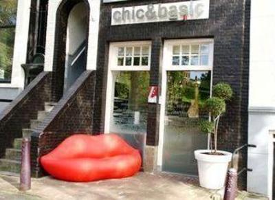 фото отеля Chic & Basic Amsterdam