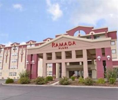 фото отеля Ramada Plaza Hotel Green Bay