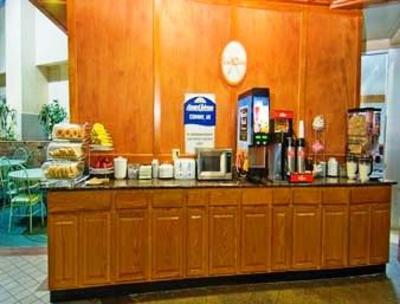 фото отеля Howard Johnson Inn Conway