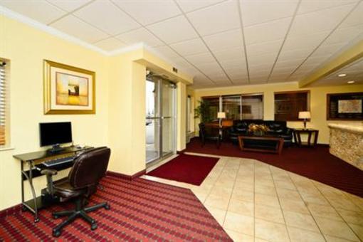 фото отеля Americas Best Value Inn & Suites Saint Cloud