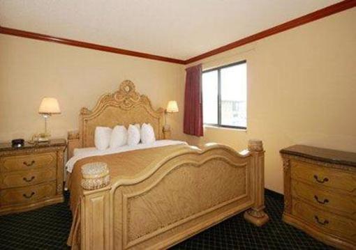 фото отеля Quality Inn & Suites Romulus