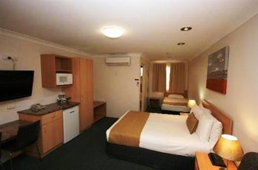фото отеля BEST WESTERN Tuscany On Tor Motor Inn