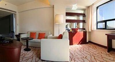 фото отеля Holiday Inn Express City Centre Dalian