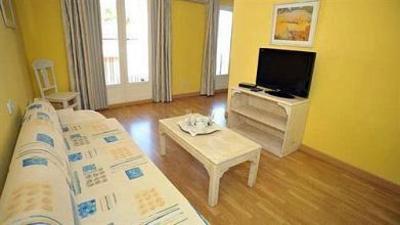 фото отеля Hostal Porto Colom Felanitx