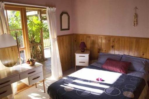фото отеля Kerikeri Farm Hostel