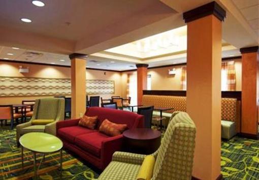 фото отеля Fairfield Inn & Suites Marriott
