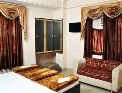 фото отеля Hotel Pukhraj