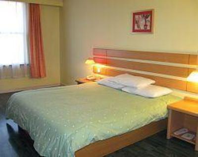 фото отеля Home Inn (Yichang Shenzhen Road)