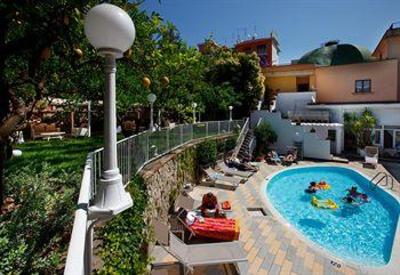 фото отеля Hotel Capri Sorrento