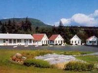 White Mountain Motel & Cottages