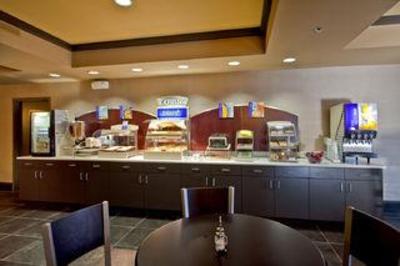 фото отеля Holiday Inn Express & Suites Newton