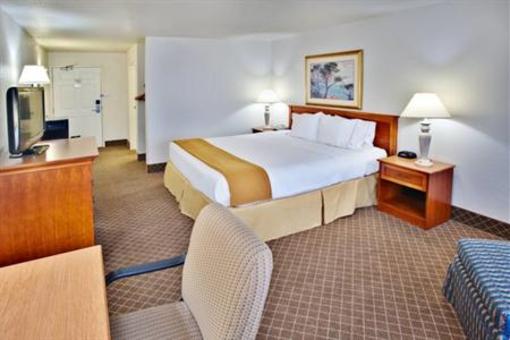 фото отеля Holiday Inn Express Ames