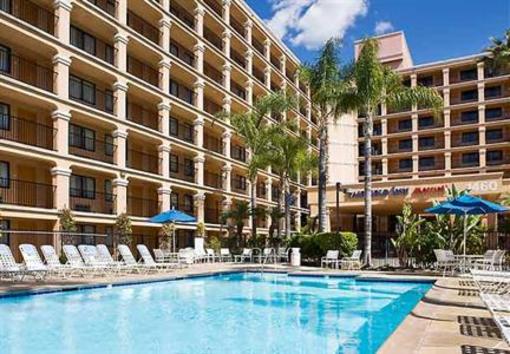 фото отеля Fairfield Inn Anaheim Disneyland Resort