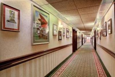 фото отеля BEST WESTERN Greenfield Inn