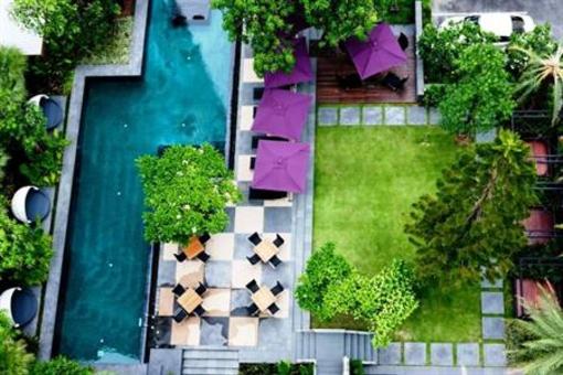 фото отеля Ramada Hotel & Suites Bangkok