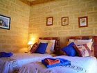 фото отеля Dee's Villa B&B
