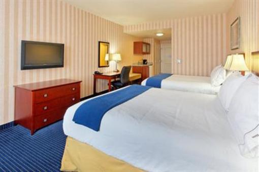 фото отеля Holiday Inn Express Hotel & Suites Lathrop
