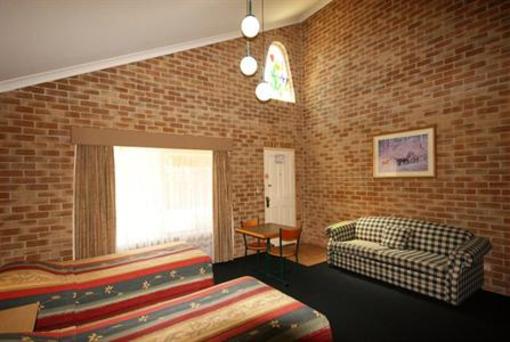 фото отеля Country Gardens Motor Inn Toowoomba