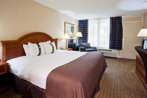 фото отеля Holiday Inn Augusta - Gordon Hwy.