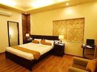 фото отеля Crossroads Hotel Rosewood New Delhi