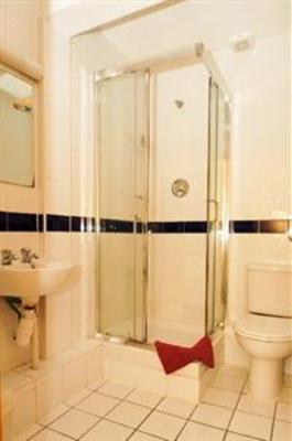 фото отеля Barnacles Quay Street House Hostel Galway