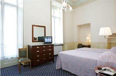фото отеля Hotel Roma e Rocca Cavour