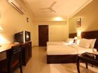 фото отеля Hotel Waves New Delhi