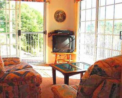 фото отеля Cooroy Country Cottages Noosa
