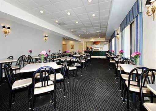 фото отеля Quality Inn Executive Center