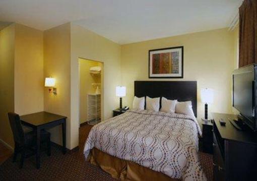 фото отеля Mainstay Suites Fort Campbell Clarksville (Tennessee)
