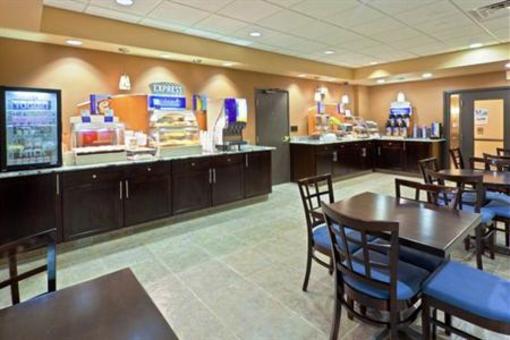 фото отеля Holiday Inn Express Hotel And Suites Ashtabula