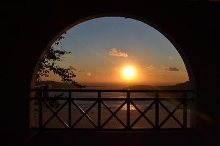 фото отеля Imerovigli Palace Luxury Suites
