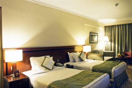 фото отеля Ramee Royal Hotel
