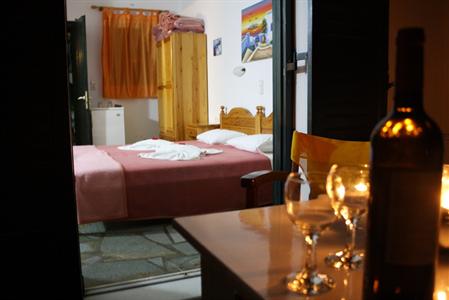фото отеля Eleni Rooms